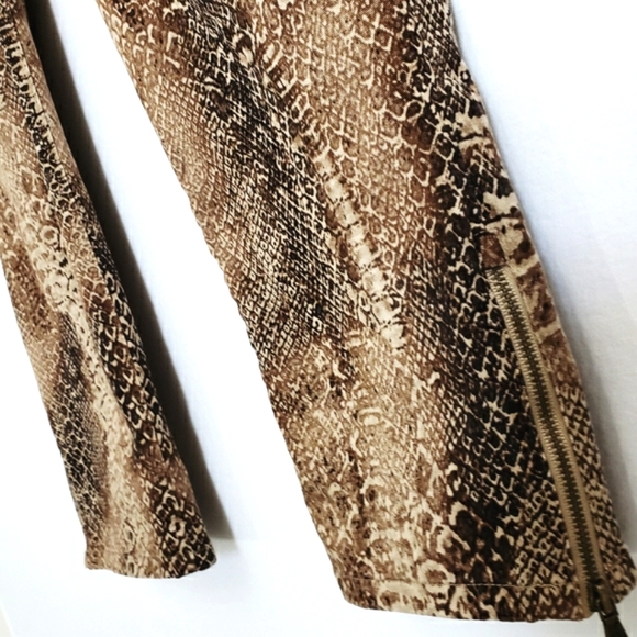 Lauren Ralph Lauren Petite Python Skinny Jeans - Picture 7 of 14